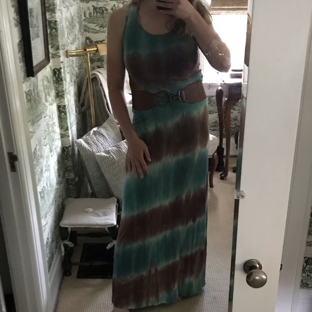Boutique Tie Dye Maxi Dress (w/ Belt)